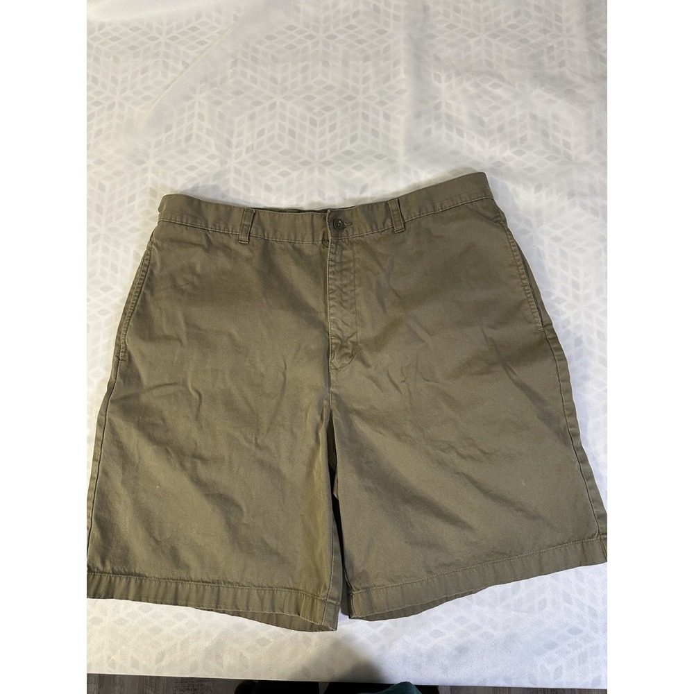 Tommy Hilfiger Men's Shorts Medium